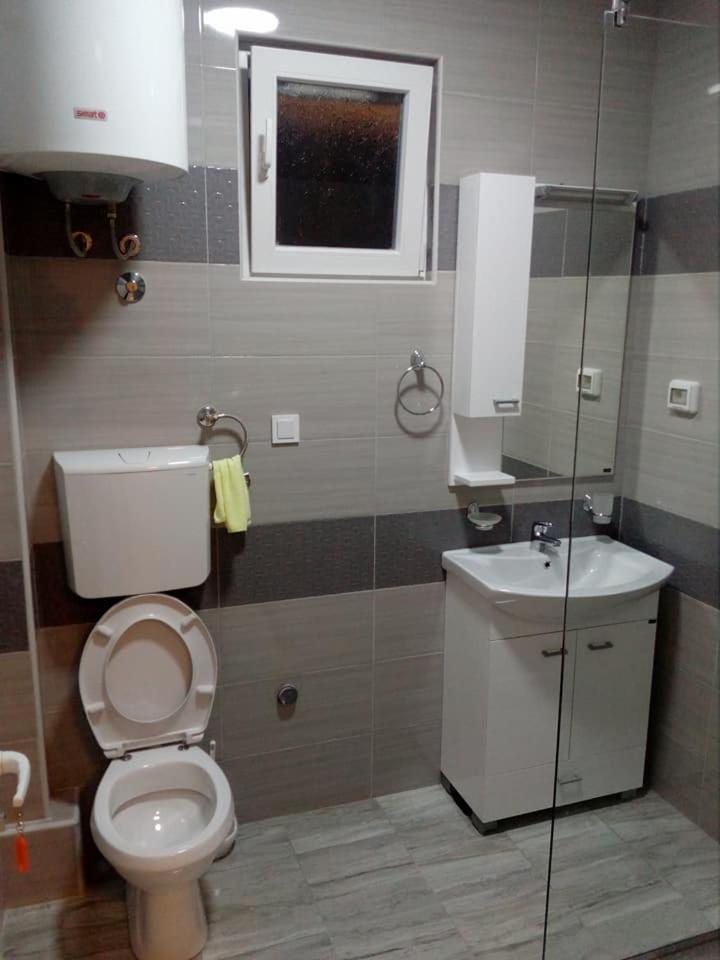 Apartmani M&V Sutomore Zewnętrze zdjęcie